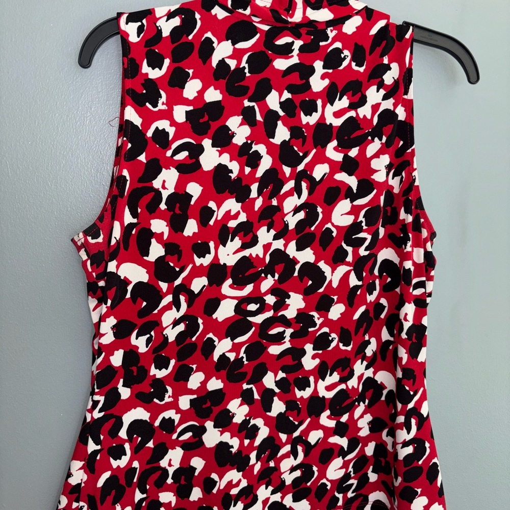 Calvin Klein Red and Black Sleeveless Blouse with Mandarin Collar